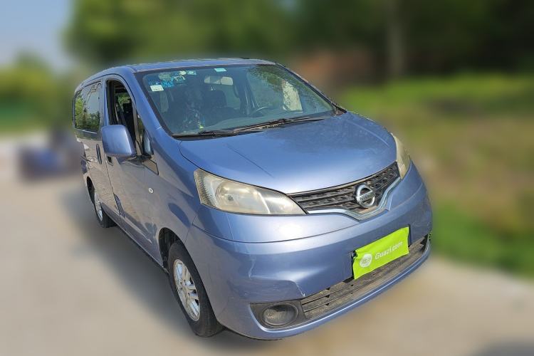 Used Nissan NV200 2011 1.6L 232 Seats Zunya Trim Front Right 45 Deg