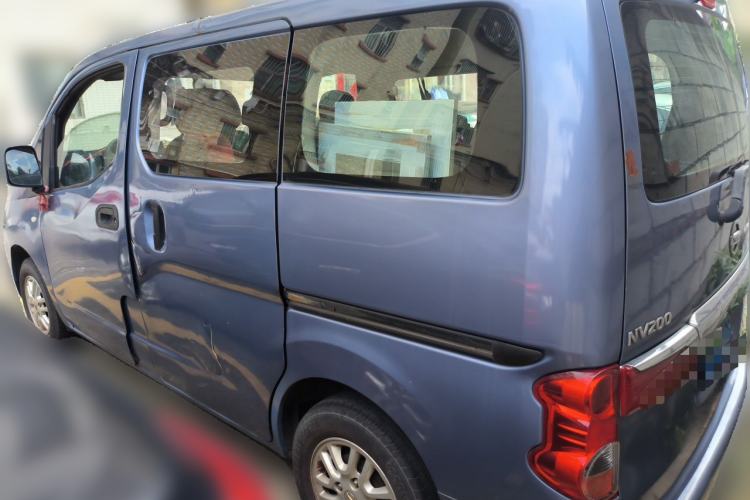 Used Nissan NV200 2011 1.6L 232 Seats Zunya Trim Rear Left 45 Deg