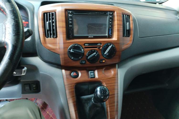 Used Nissan NV200 2011 1.6L 232 Seats Zunya Trim Audio And AC Panel
