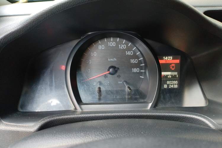 Used Nissan NV200 2011 1.6L 232 Seats Zunya Trim Instrument Cluster