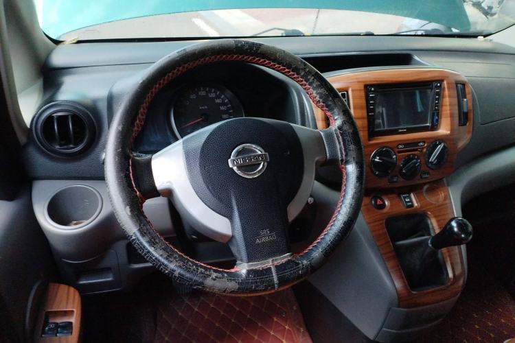 Used Nissan NV200 2011 1.6L 232 Seats Zunya Trim Steering Wheel