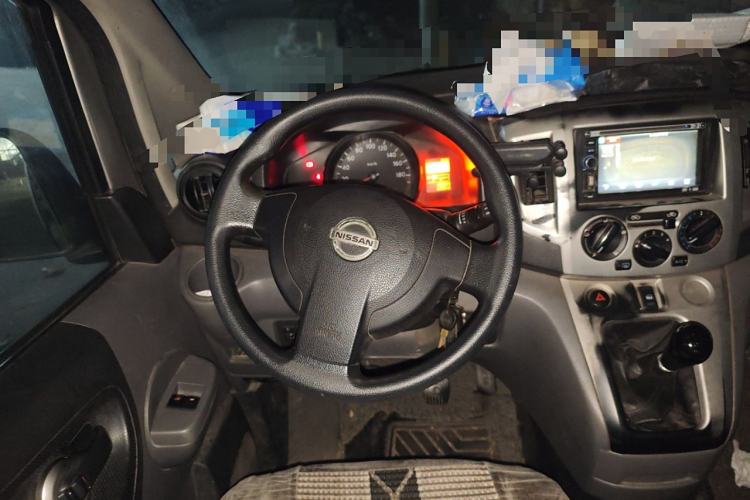Used Nissan NV200 2011 1.6L 232 Seats Zunya Trim Steering Wheel