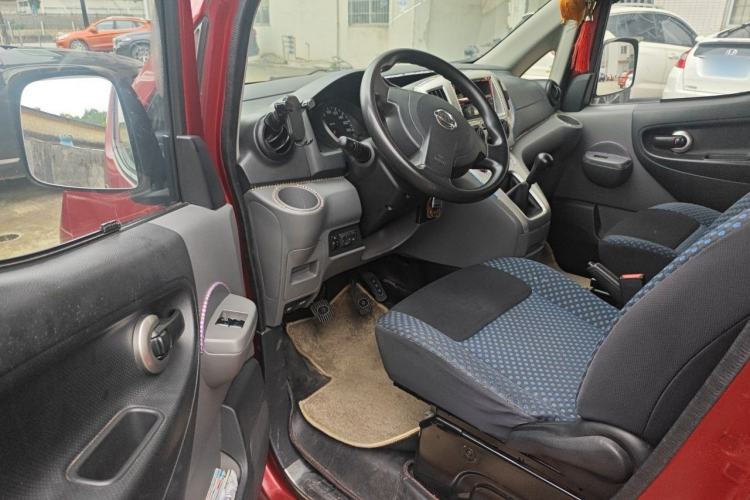 Used Nissan NV200 2011 1.6L 232 Seats Zunya Trim Driver Seat