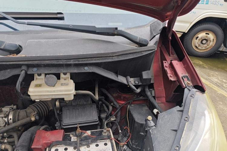 Used Nissan NV200 2011 1.6L 232 Seats Zunya Trim Engine Bay Left