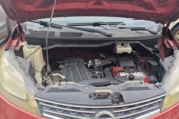 Used Nissan NV200 2011 1.6L 232 Seats Zunya Trim Engine Bay