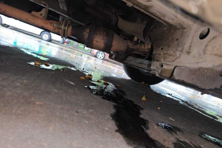 Used Nissan NV200 2011 1.6L 232 Seats Zunya Trim Chassis Front Right