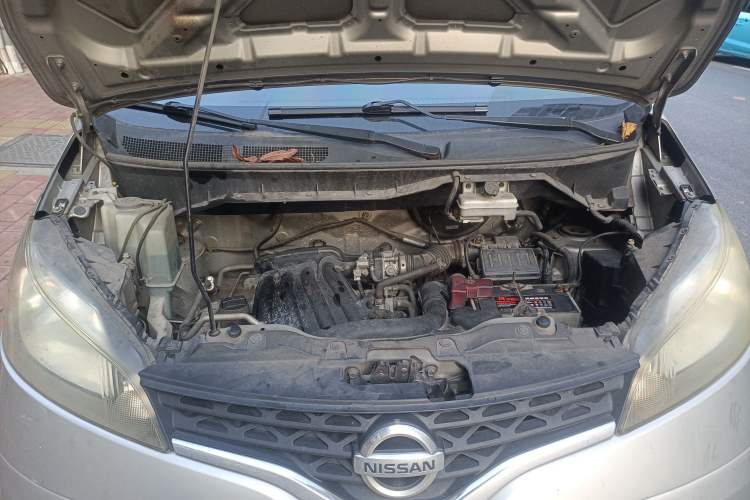 Used Nissan NV200 2011 1.6L 232 Seats Zunya Trim Engine Bay