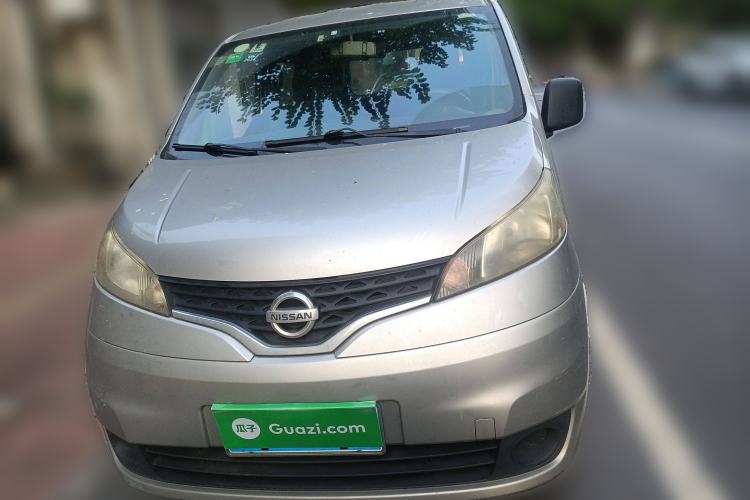 Used Nissan NV200 2011 1.6L 232 Seats Zunya Trim Front