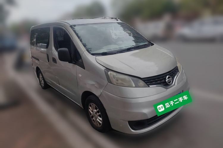 Used Nissan NV200 2011 1.6L 232 Seats Zunya Trim Front Right 45 Deg