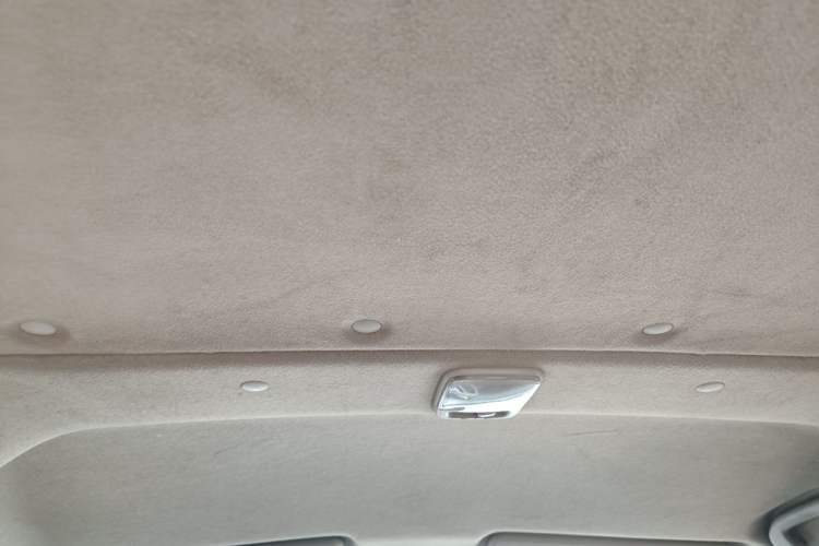Used Nissan NV200 2011 1.6L 232 Seats Zunya Trim Headliner