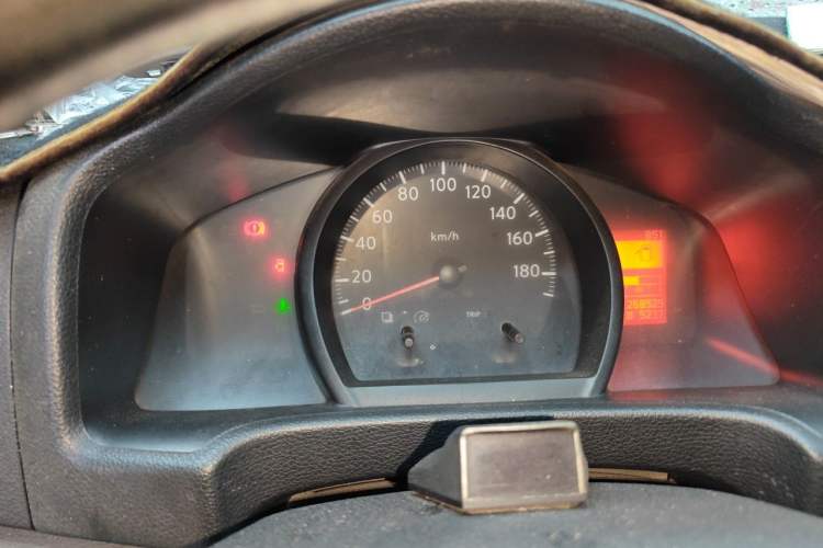 Used Nissan NV200 2011 1.6L 232 Seats Zunya Trim Instrument Cluster