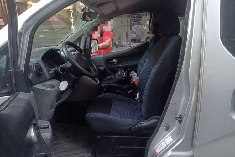 Used Nissan NV200 2011 1.6L 232 Seats Zunya Trim Left Front Seat