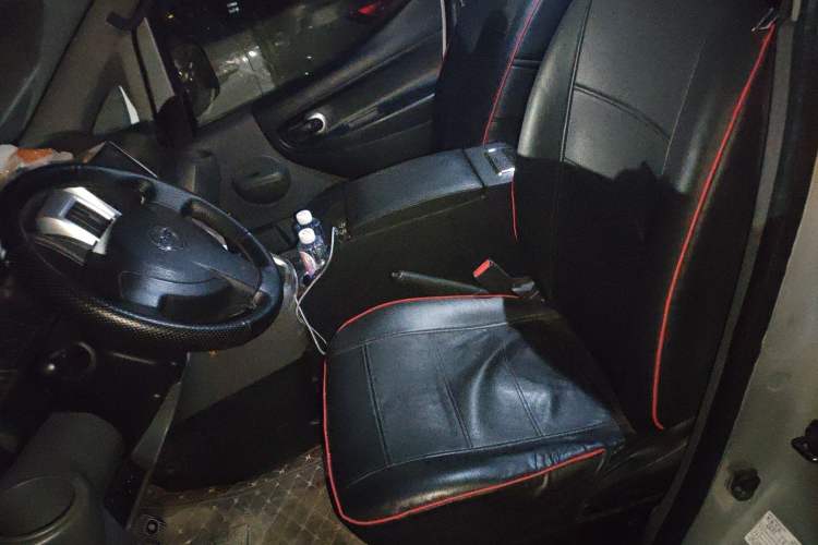 Used Nissan NV200 2011 1.6L 232 Seats Zunya Trim Left Front Seat