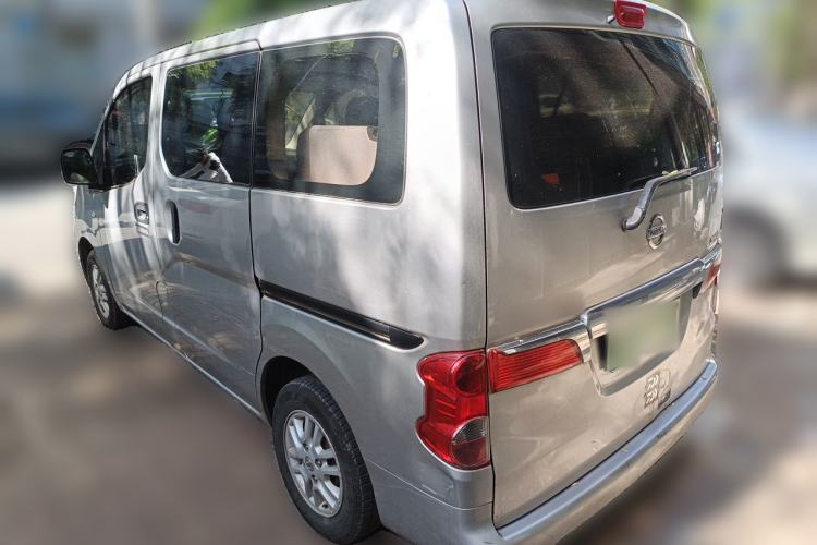 Used Nissan NV200 2011 1.6L 232 Seats Zunya Trim Rear Left 45 Deg