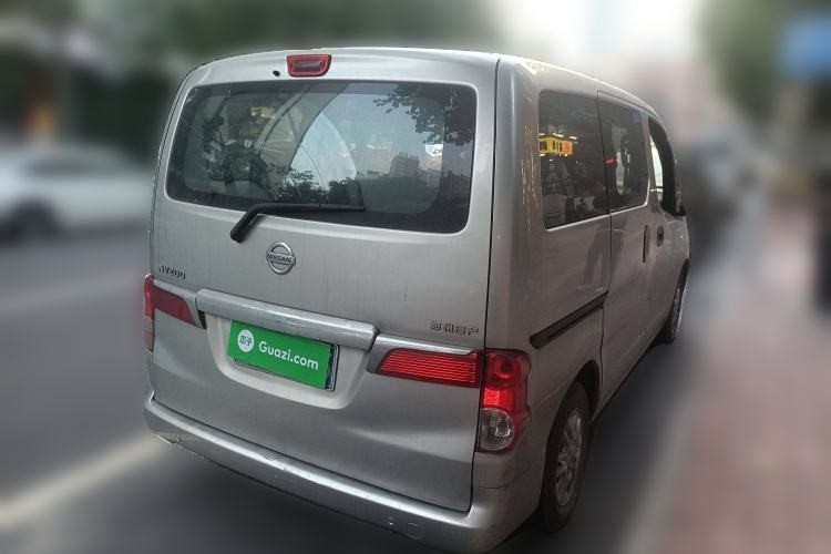 Used Nissan NV200 2011 1.6L 232 Seats Zunya Trim Rear Right 45 Deg