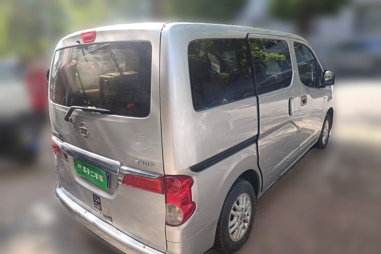 Used Nissan NV200 2011 1.6L 232 Seats Zunya Trim Rear Right 45 Deg