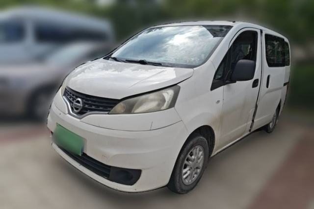 Ojetý Nissan NV200 2011 1.6L 223 Seats Zunya Trim