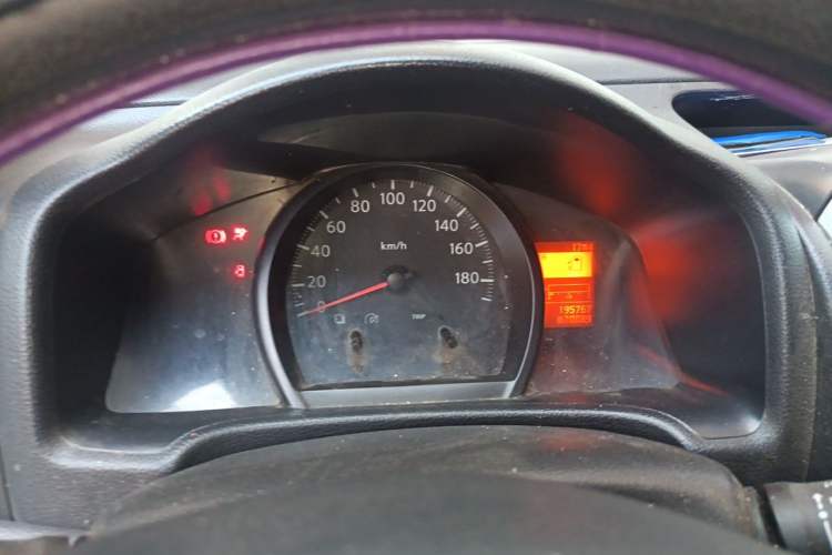Used Nissan NV200 2011 1.6L 232 Seats Zunya Trim Instrument Cluster