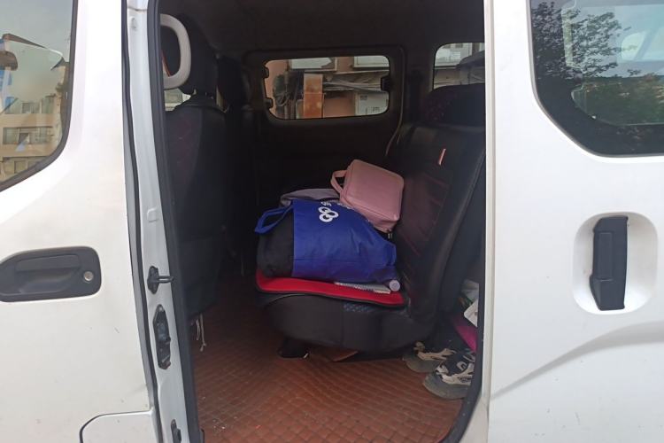 Used Nissan NV200 2011 1.6L 232 Seats Zunya Trim Left Rear Seat