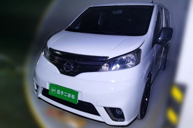 Used Nissan NV200 2011 1.6L 223 Seats Deluxe Version