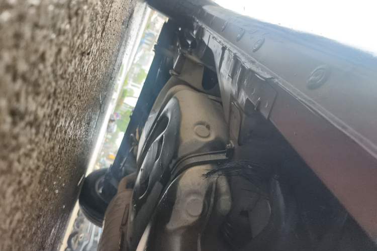 Used Nissan NV200 2012 1.6L 223 Seats Zunya Trim Chassis Rear Right