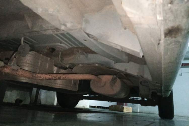 Used Nissan NV200 2012 1.6L 232 Seats Luxury Version Chassis Front Left