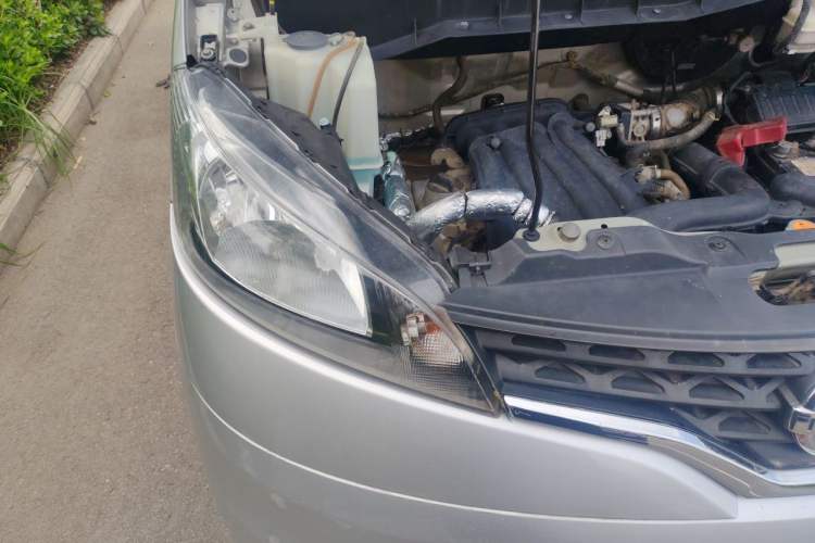 Used Nissan NV200 2012 1.6L 223 Seats Zunya Trim Engine Bay Right