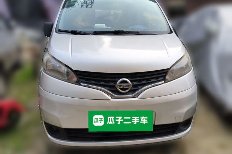 Used Nissan NV200 2012 1.6L 232 Seats Luxury Version Front