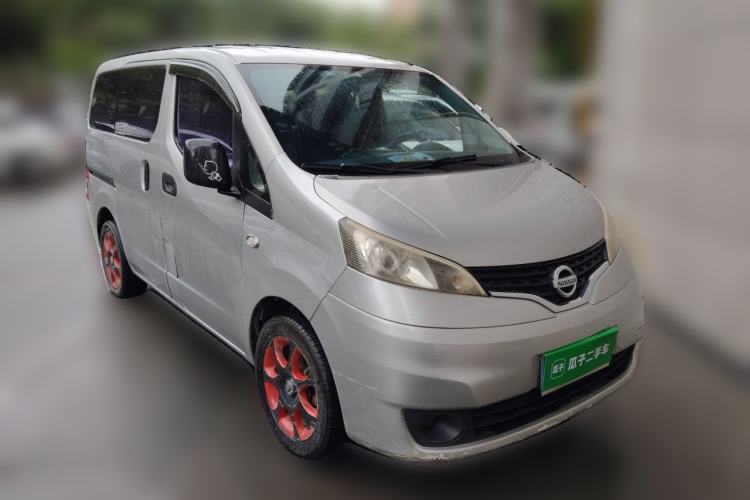 Used Nissan NV200 2012 1.6L 232 Seats Deluxe Version Front Right 45 Deg