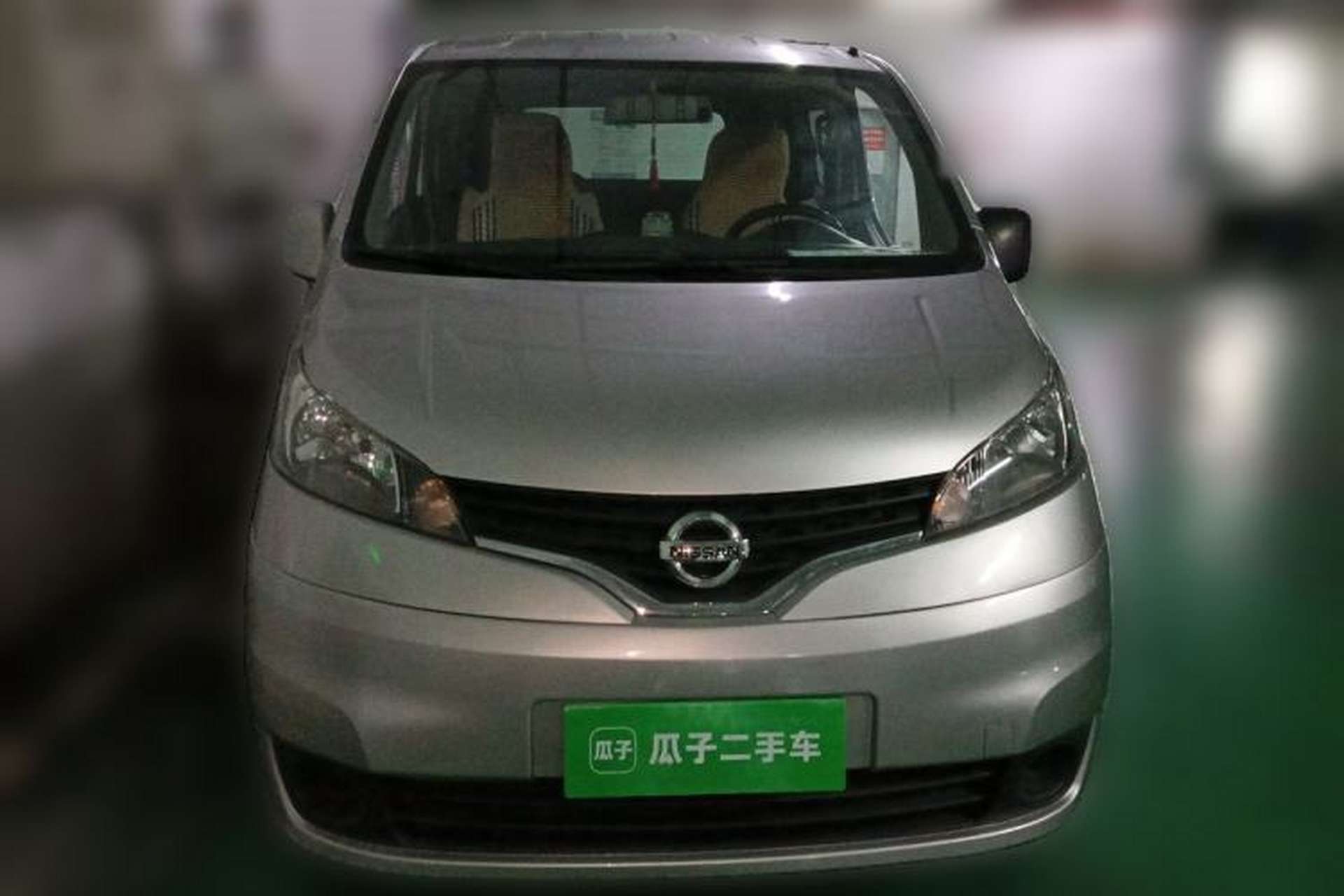 Used Nissan NV200 2012 1.6L 232 Seats Luxury Version Front