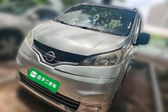 Used Nissan NV200 2012 1.6L 232 Seats Luxury Version