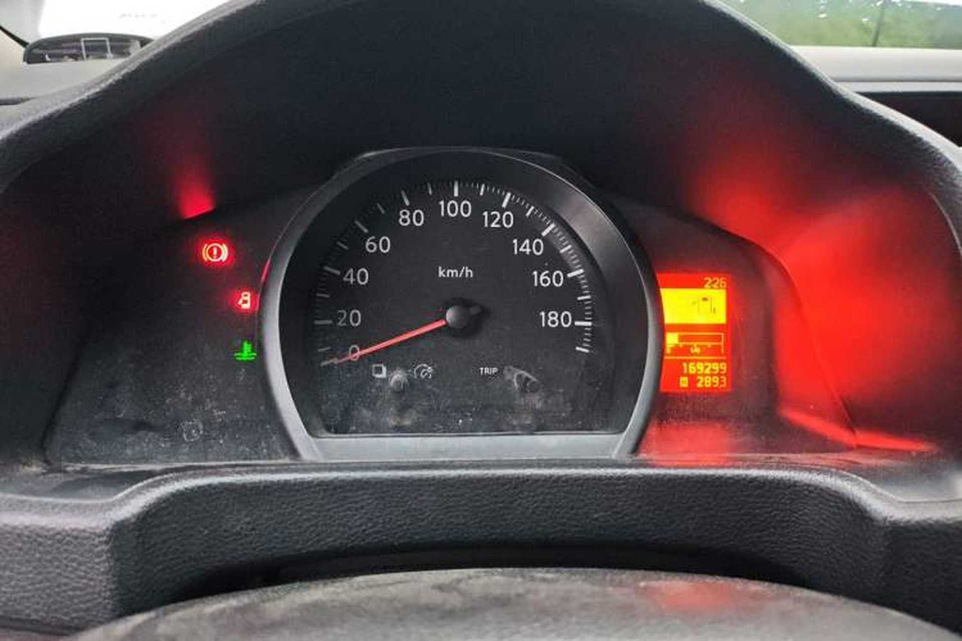 Used Nissan NV200 2012 1.6L 232 Seats Zunya Trim Instrument Cluster
