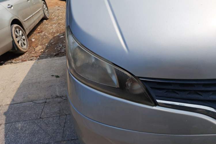 Used Nissan NV200 2012 1.6L 232 Seats Luxury Version Right Front Headlight