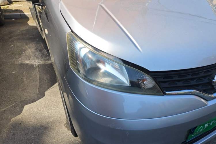 Used Nissan NV200 2012 1.6L 232 Seats Luxury Version Right Front Headlight
