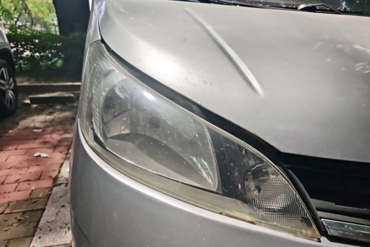 Used Nissan NV200 2012 1.6L 232 Seats Luxury Version Right Front Headlight