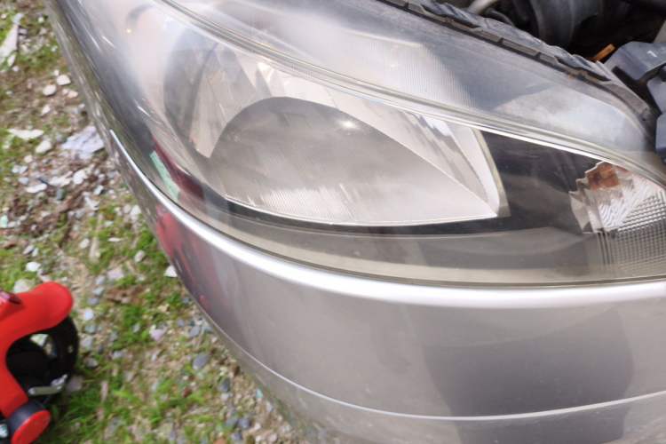 Used Nissan NV200 2012 1.6L 232 Seats Luxury Version Right Front Headlight