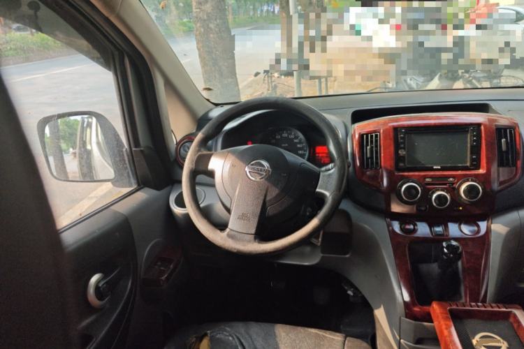 Used Nissan NV200 2012 1.6L 232 Seats Luxury Version Steering Wheel