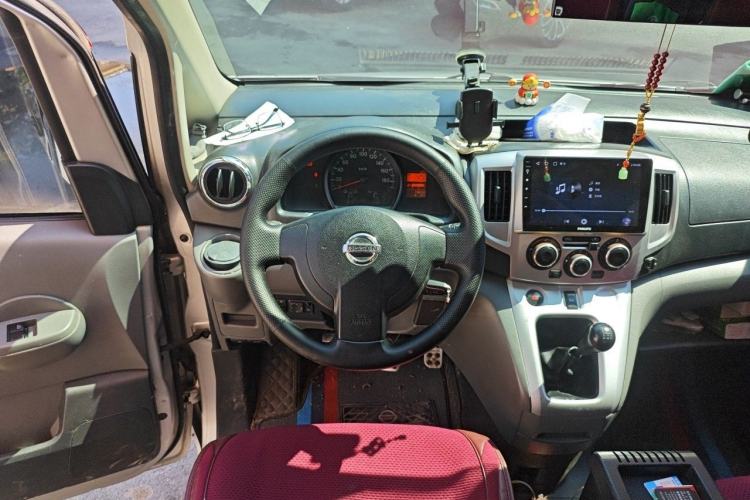 Used Nissan NV200 2012 1.6L 232 Seats Luxury Version Steering Wheel