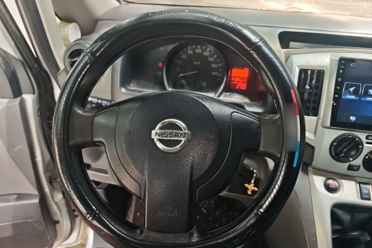 Used Nissan NV200 2012 1.6L 232 Seats Luxury Version Steering Wheel