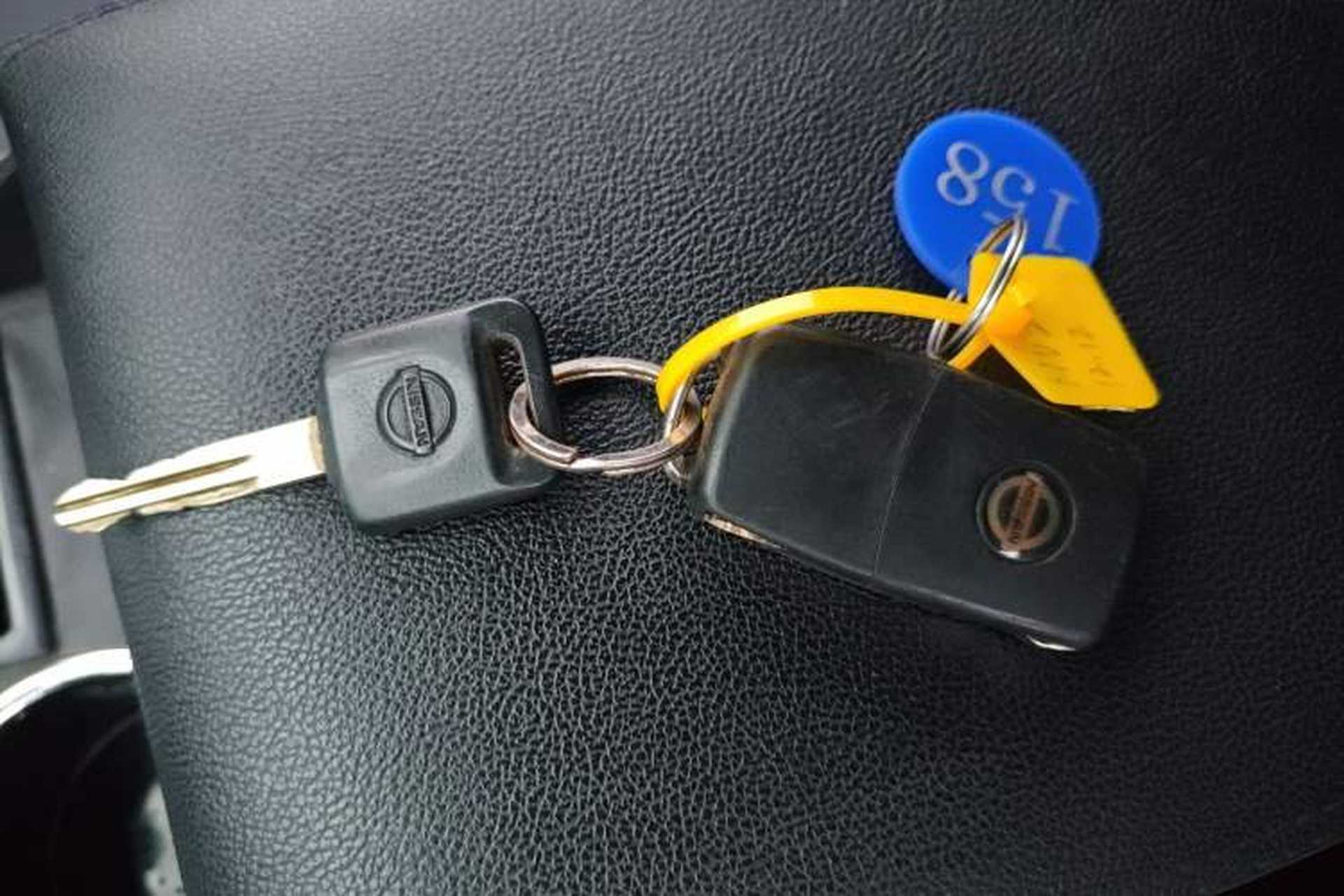 Used Nissan NV200 2012 1.6L 232 Seats Zunya Trim Vehicle Key