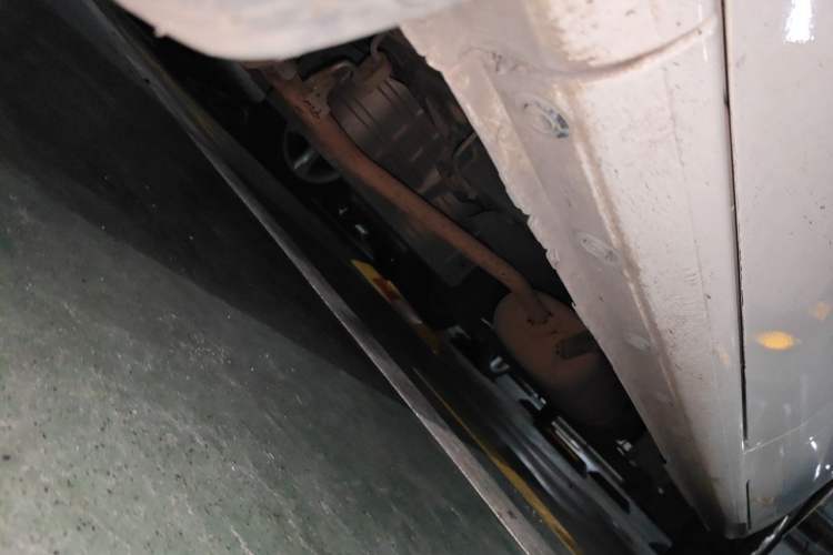 Used Nissan NV200 2012 1.6L 232 Seats Luxury Version Chassis Front Left