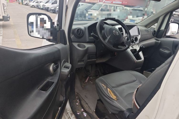 Used Nissan NV200 2012 1.6L 232 Seats Luxury Version Driver Seat