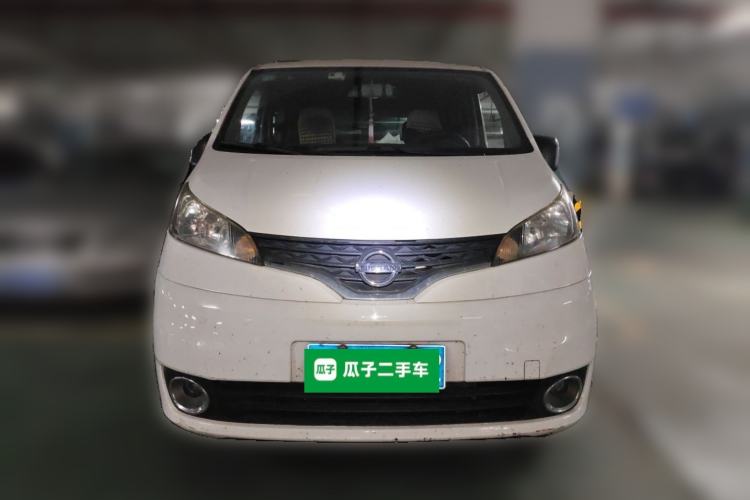 Used Nissan NV200 2012 1.6L 232 Seats Luxury Version Front