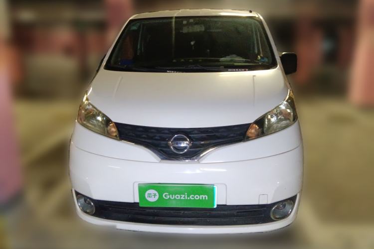 Used Nissan NV200 2012 1.6L 232 Seats Luxury Version Front