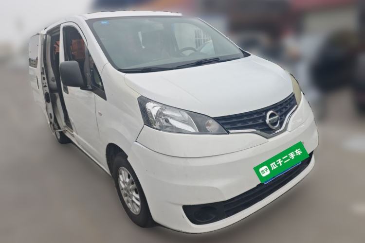 Used Nissan NV200 2012 1.6L 232 Seats Luxury Version Front Right 45 Deg