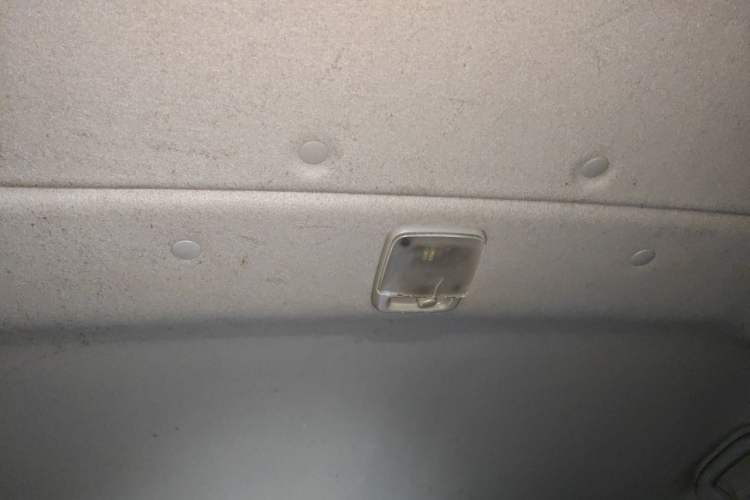 Used Nissan NV200 2012 1.6L 232 Seats Luxury Version Headliner
