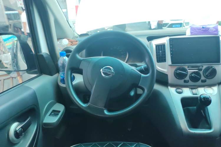 Used Nissan NV200 2012 1.6L 232 Seats Luxury Version Steering Wheel
