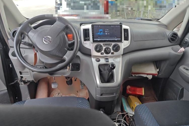 Used Nissan NV200 2013 1.6L Luxury Model China IV Standard Center Console