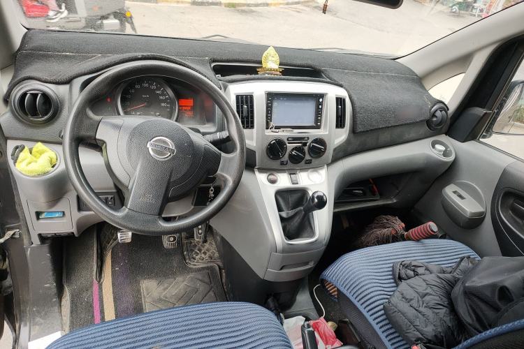 Used Nissan NV200 2013 1.6L Luxury Model China IV Standard Center Console