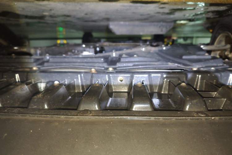 Used Nissan NV200 2013 1.6L Luxury Model China IV Standard Chassis Front